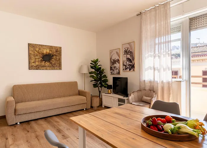 And Modern 2 Apts & 1 Room! Livorno